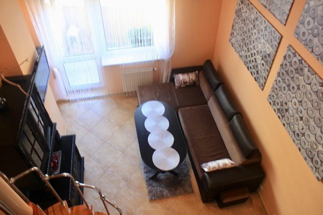 Apartament Sloneczny ミエンジズドロイェ エクステリア 写真